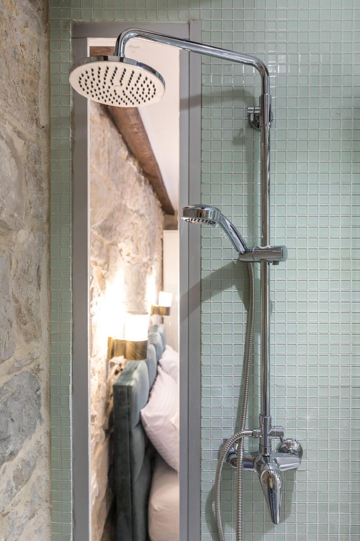 Bonbon Old Town Private En-Suite Room Split Exterior foto