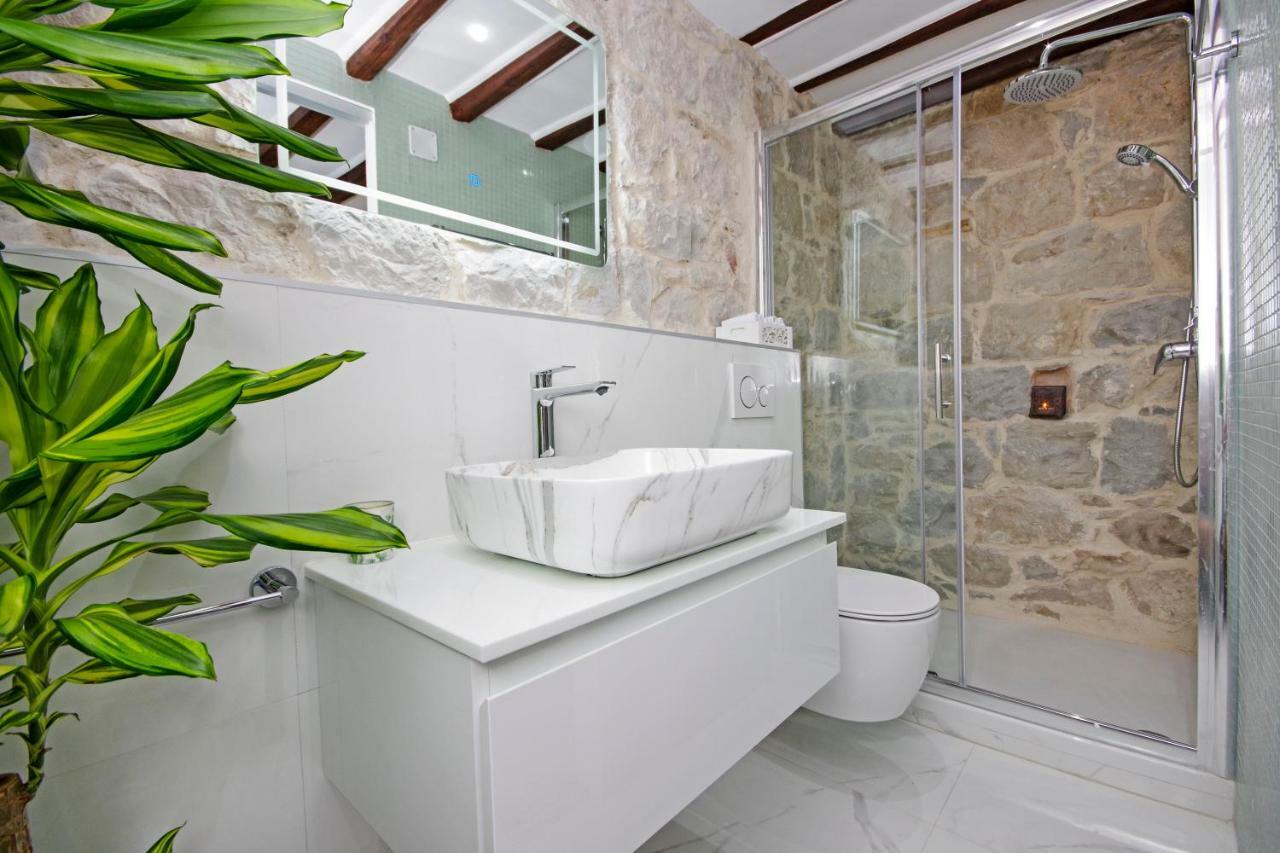 Bonbon Old Town Private En-Suite Room Split Exterior foto